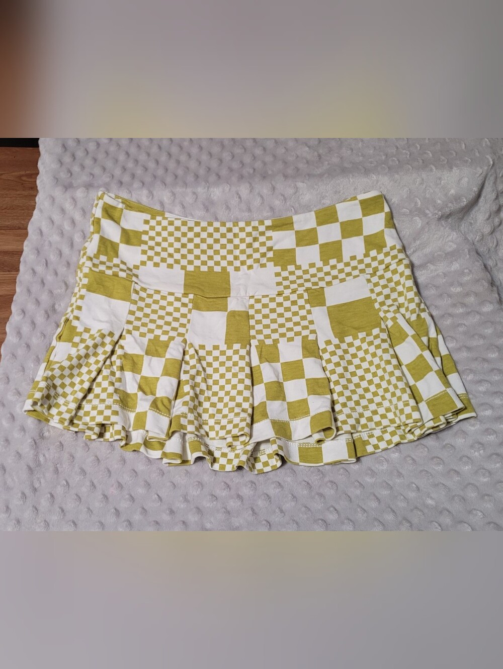 Urban Outfitters Noelle Checkered Mini Skirt Size Small